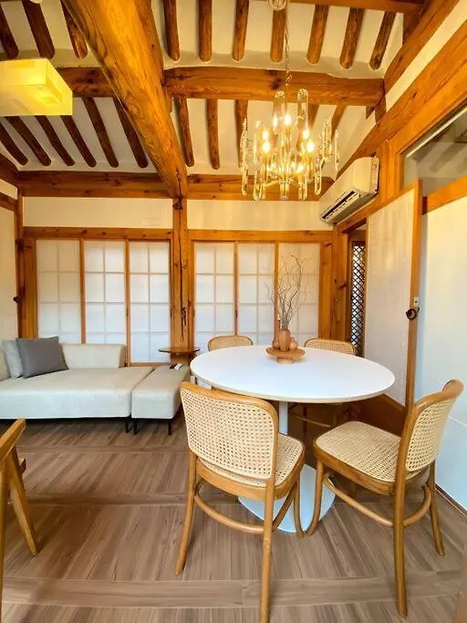 Hanok Jae L 4Br 2Bath L 9Min From Anguk Stn Seoul 0*,